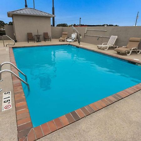 Quality Inn & Suites Pearl-Jackson Exterior foto