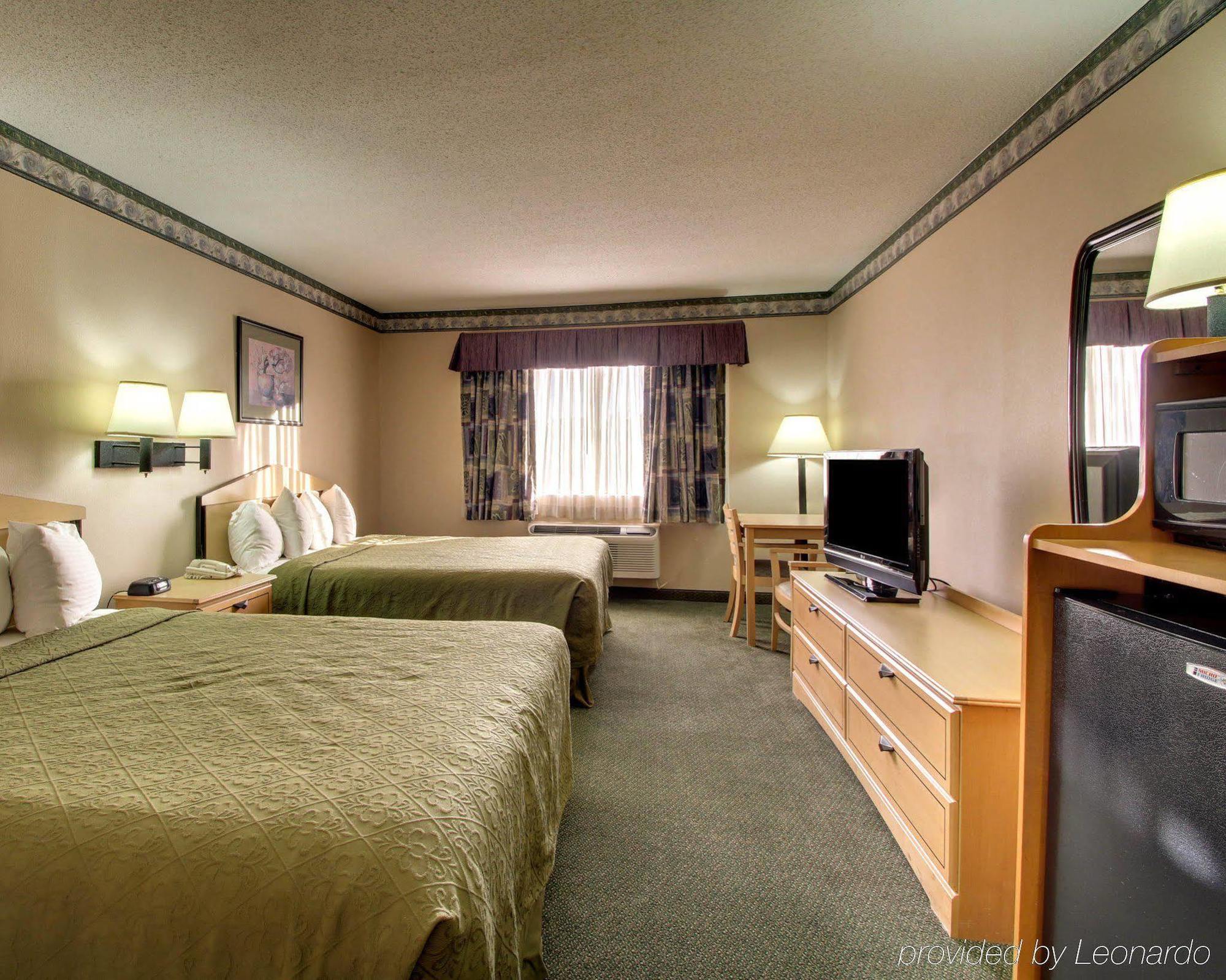 Quality Inn & Suites Pearl-Jackson Exterior foto